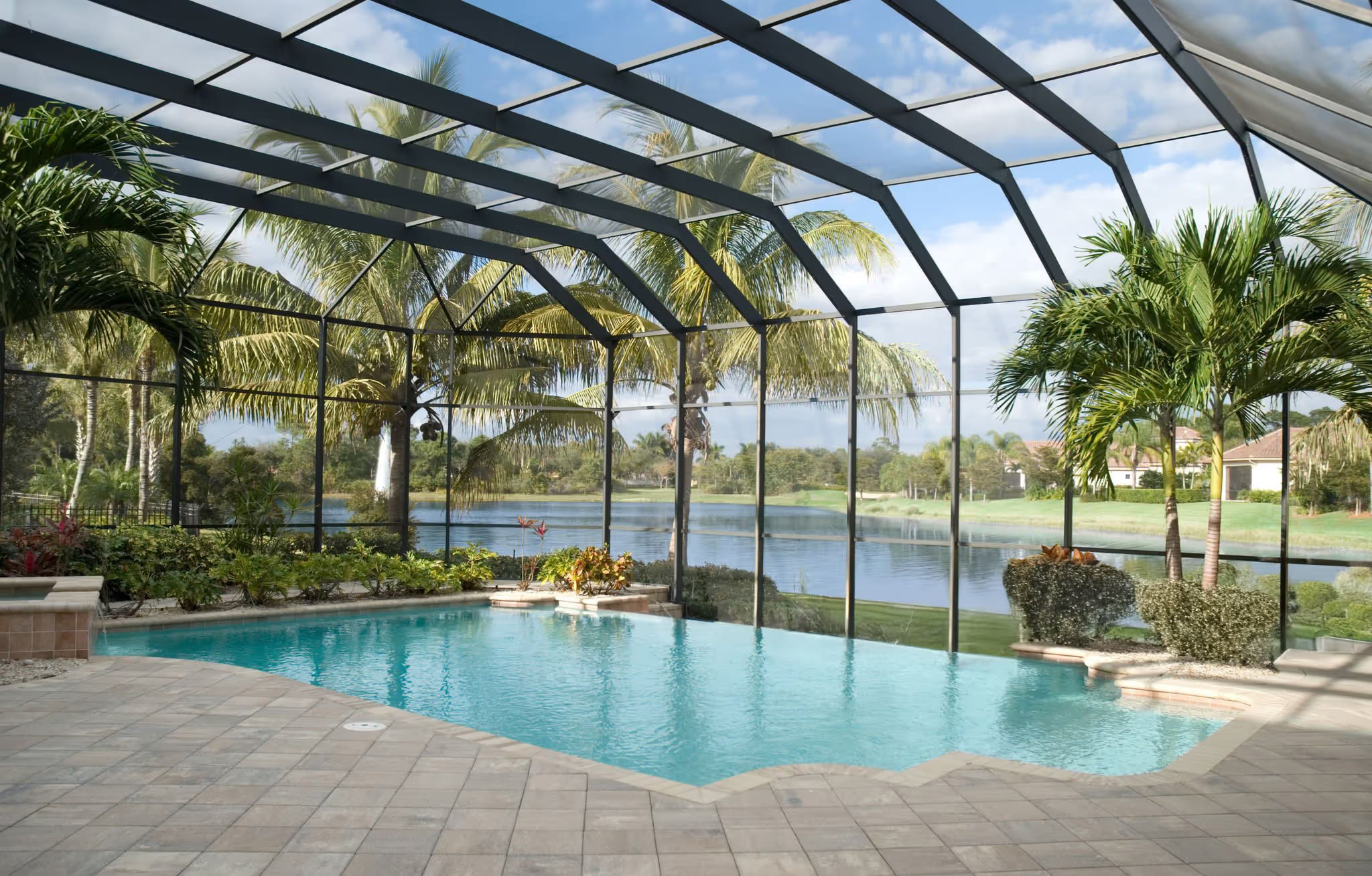 Florida custom swimming pool design