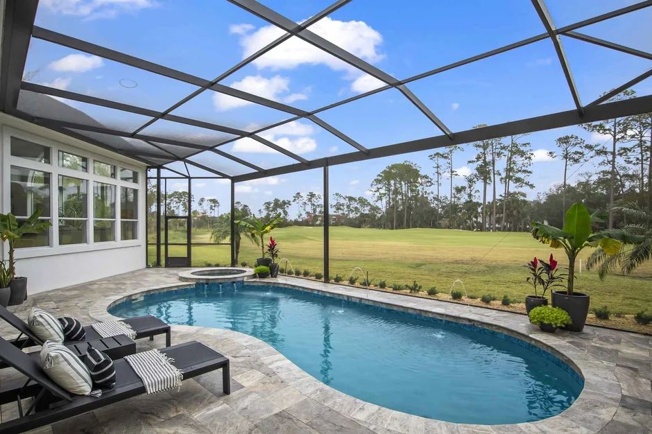 Pool screen enclosure in Ponte Vedra